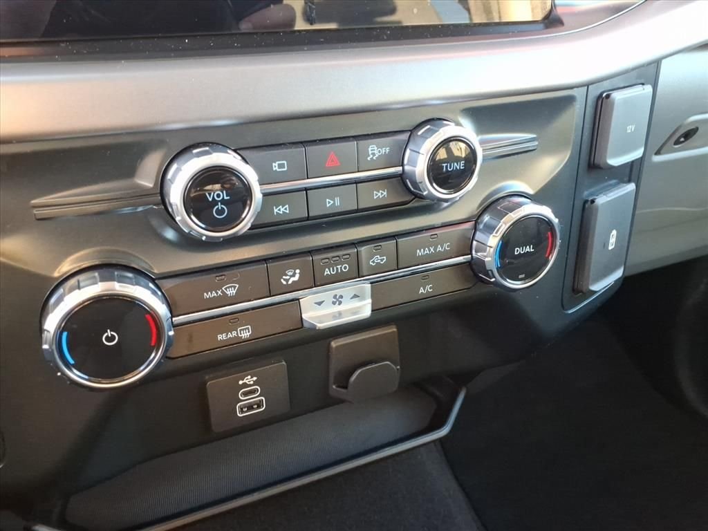 2025 FORD F-150 - Image 10