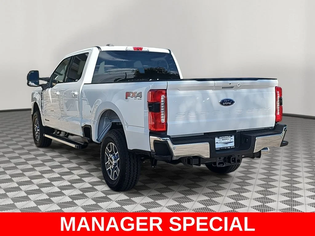 New 2026 Star White Metallic Tri-Coat Ford F-250® Platinum® image 5