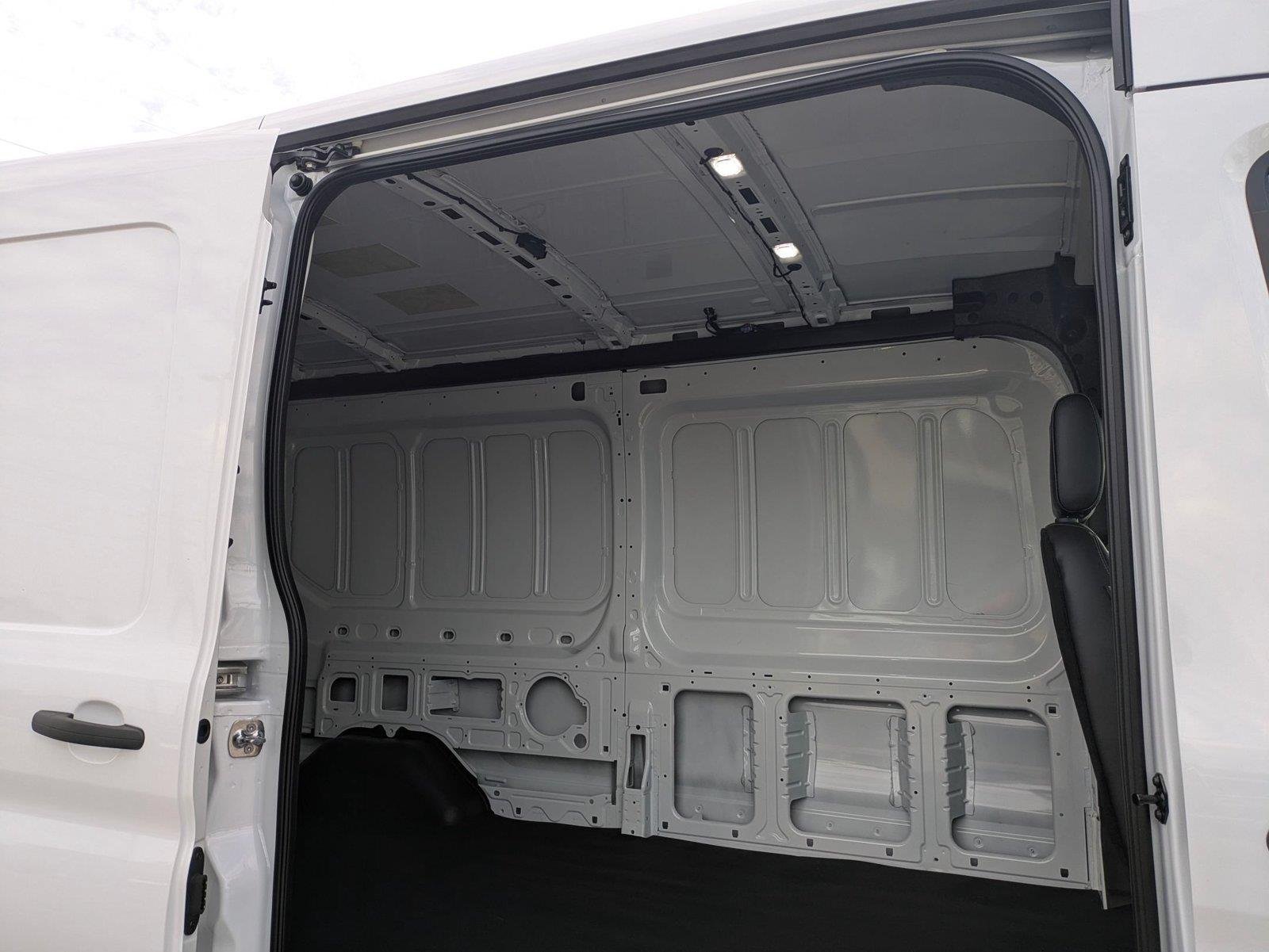New 2026 Oxford White Ford Cargo Van image 23
