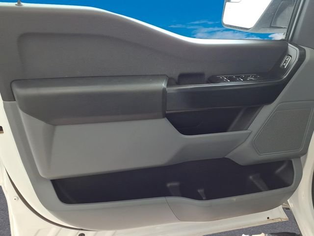 Used 2022 White Ford XL image 20