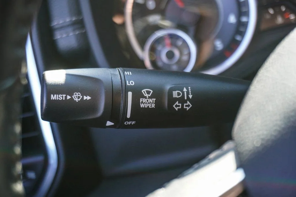 Used 2022 Black Ram Laramie image 18