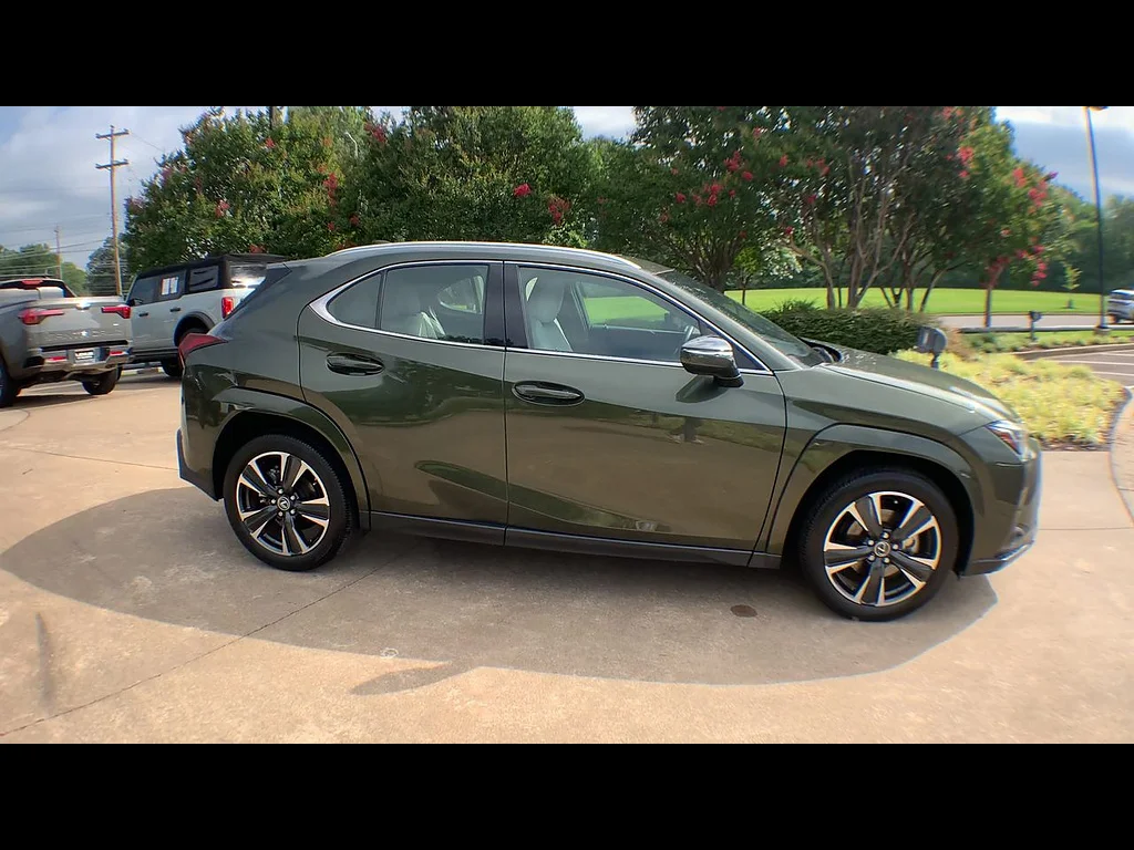 Certified Used 2025 NORI GREEN PEARL Lexus UX 300h Premium image 9