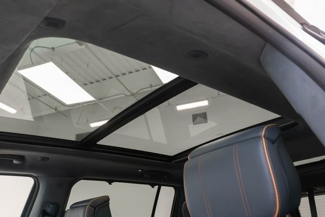 Used 2022 White Jeep Series II image 4