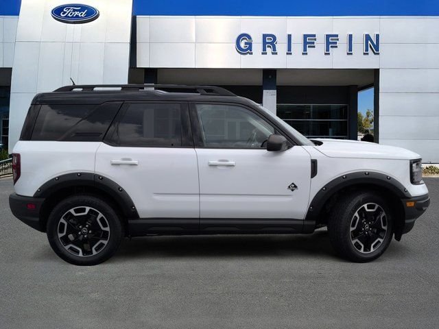 Used 2022 White Ford Outer Banks image 3