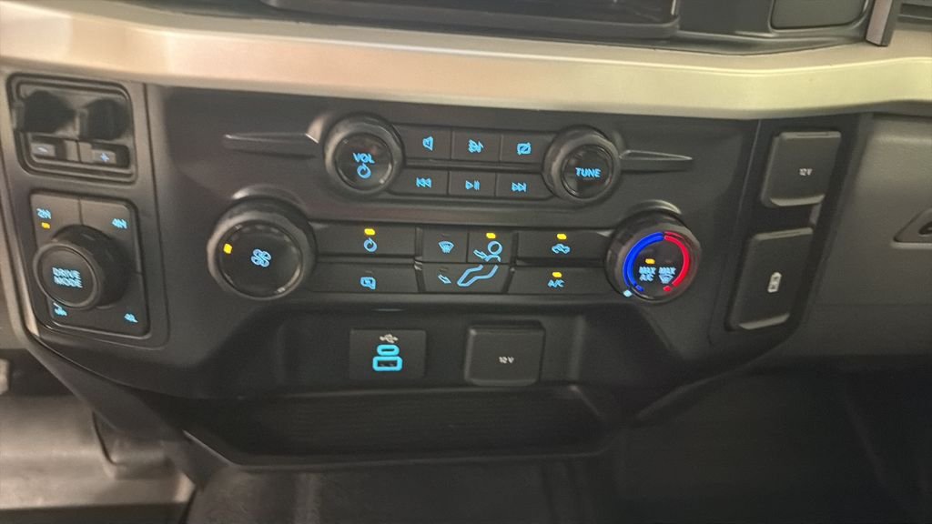 Used 2023 White Ford XL image 20