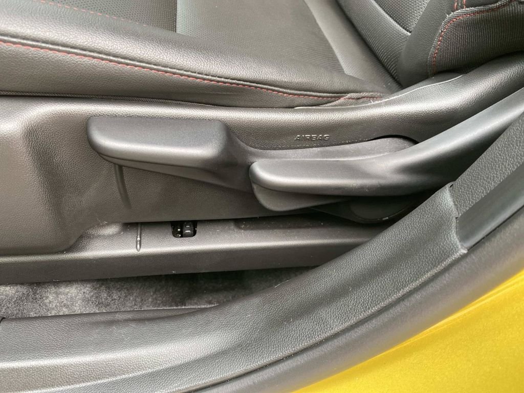 Certified Used 2025 Nitro Yellow Chevrolet 2RS image 19