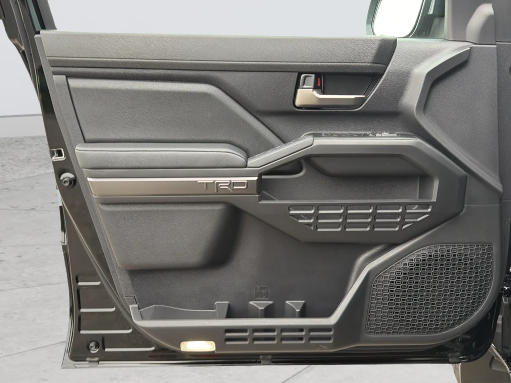 2026 Toyota Tacoma TRD Sport - Photo 23
