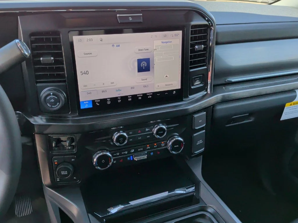 New 2027 Carbonized Gray Metallic Ford F-250® Lariat® image 22