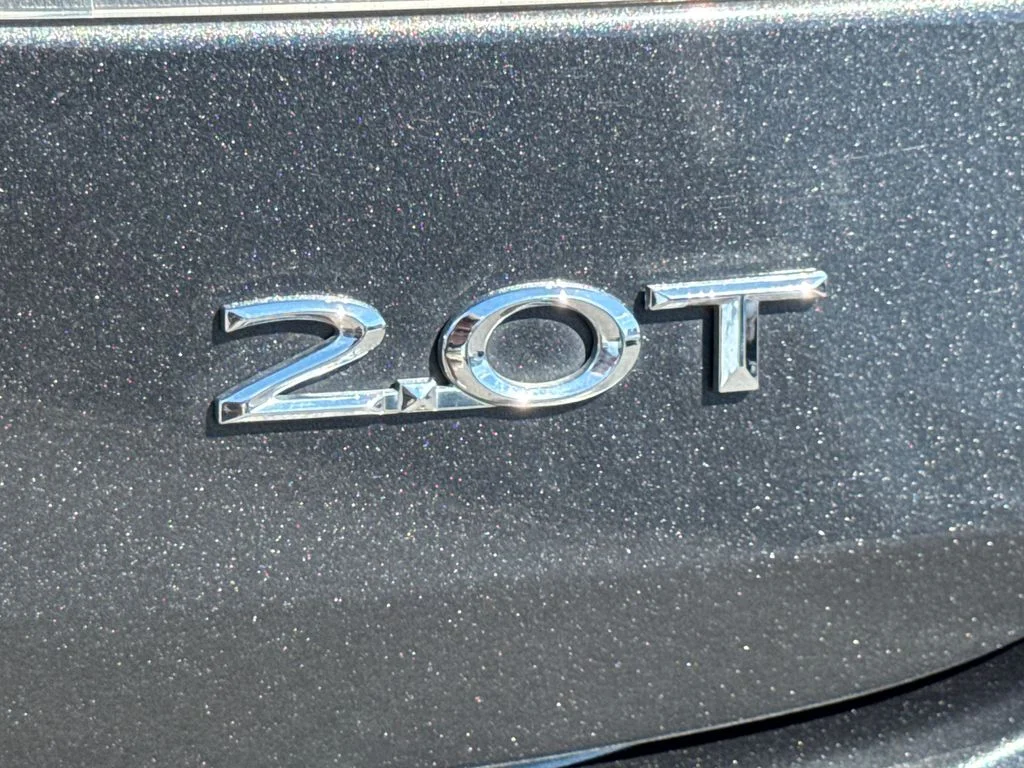 Used 2019 Magnetic Gray Metallic Lincoln Reserve image 24