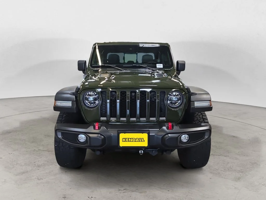 Used 2022 Green Jeep Rubicon image 2