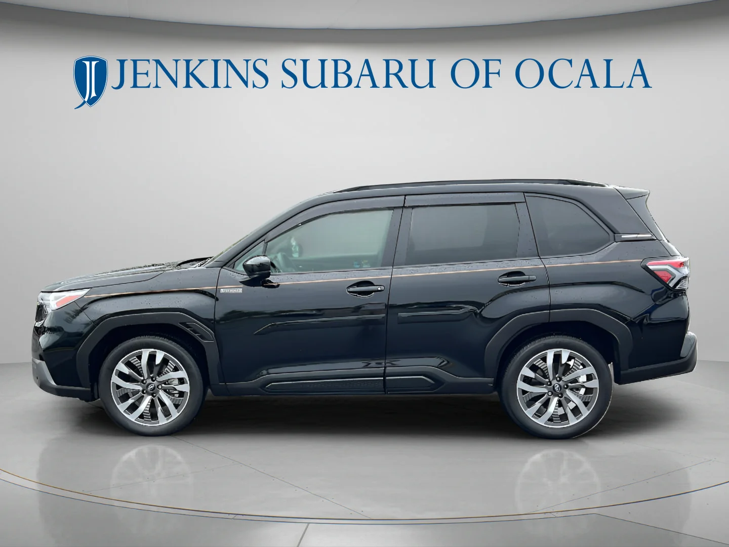 Used 2025 Crystal Black Silica Subaru Touring Hybrid image 6