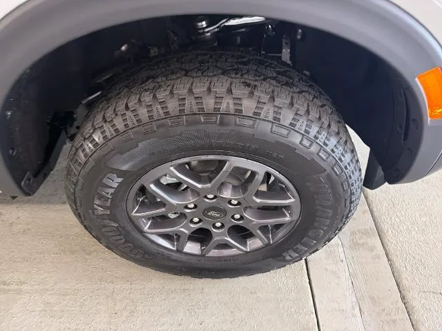 New 2026 Avalanche Ford XLT image 25
