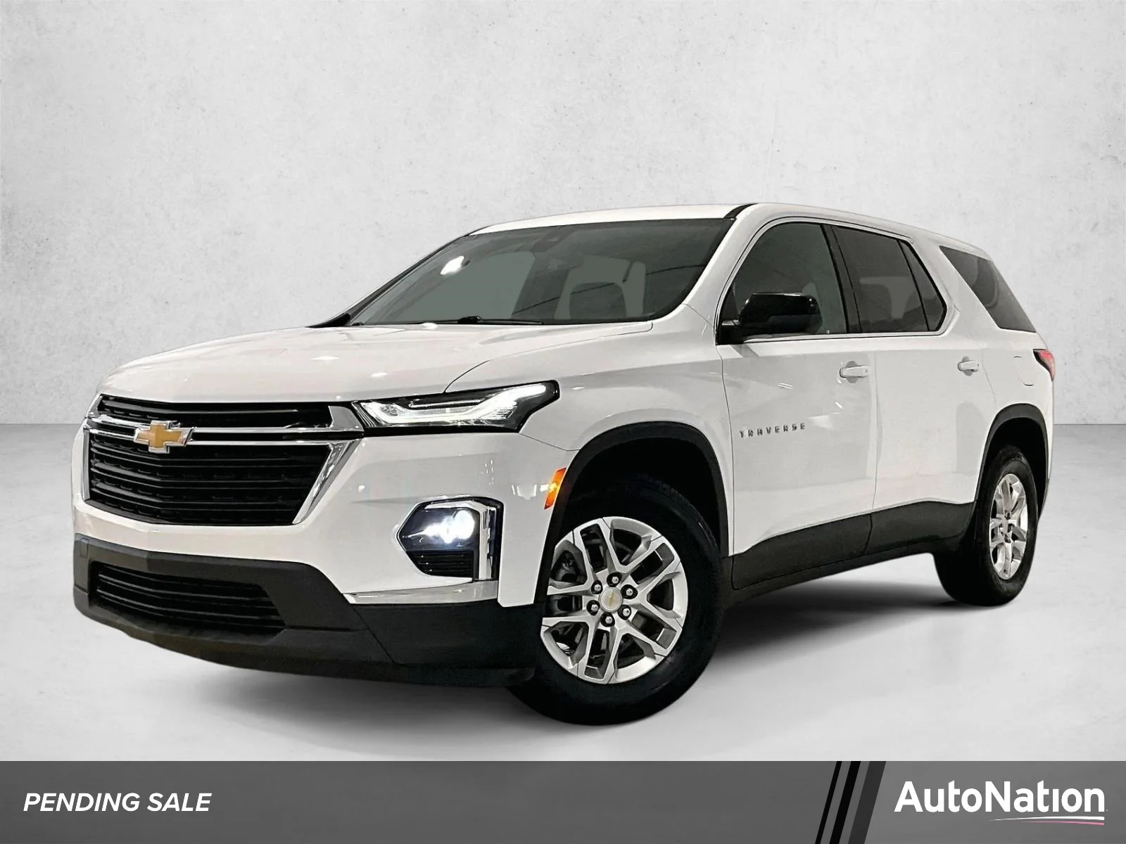 Used 2023 Summit White Chevrolet LS image 1