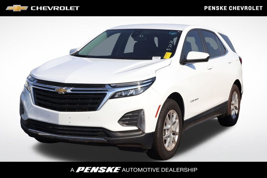 Used 2024 Summit White Chevrolet LT image 1