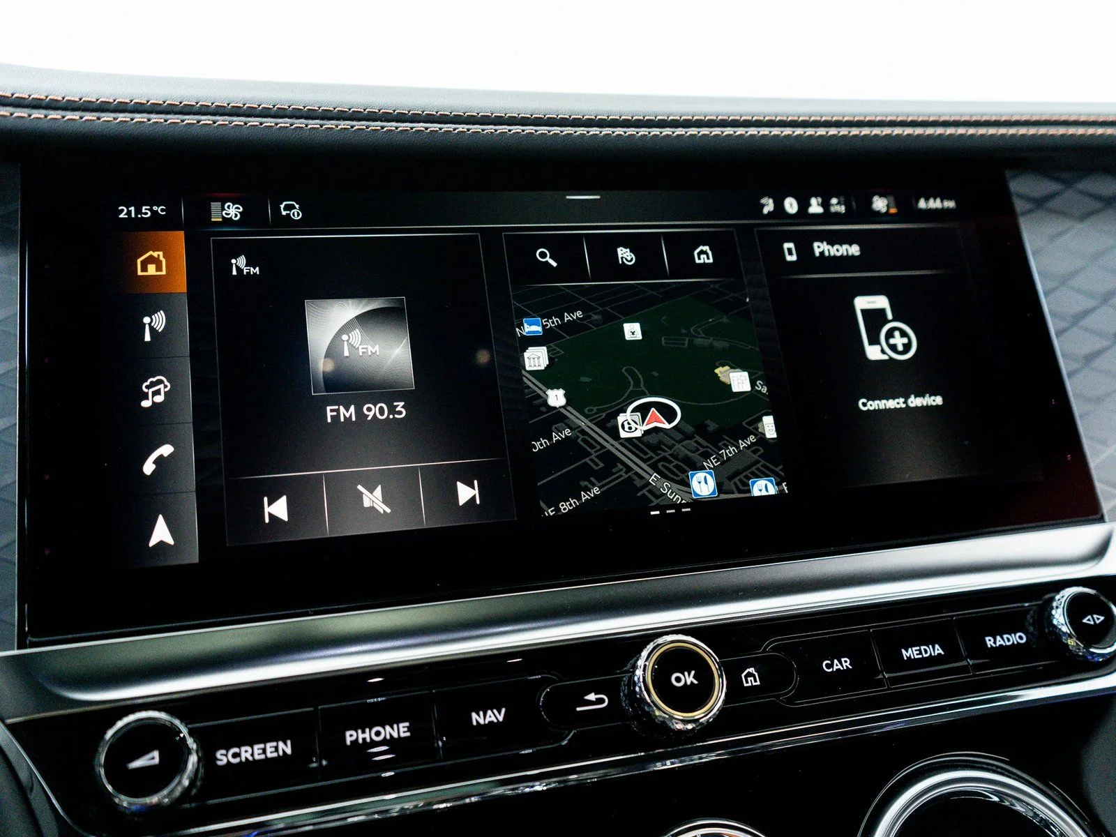 New 2026 Tourmaline Green - by Mulliner Bentley Azure image 33
