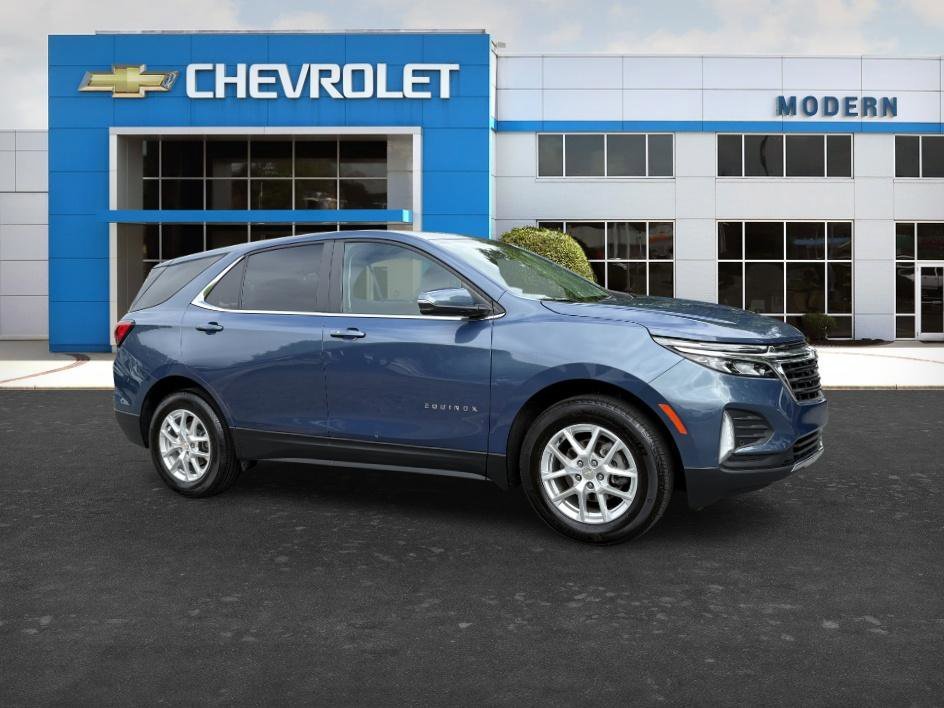 Used 2024 Lakeshore Blue Metallic Chevrolet LT image 6