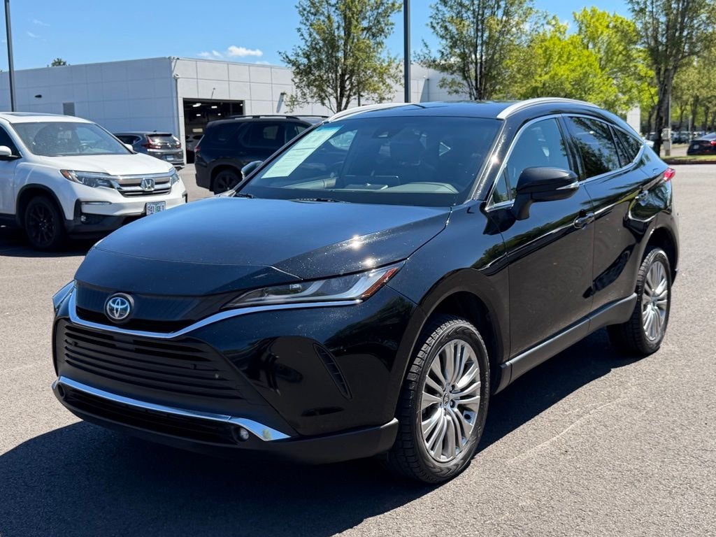 Used 2023 Black Toyota XLE image 4