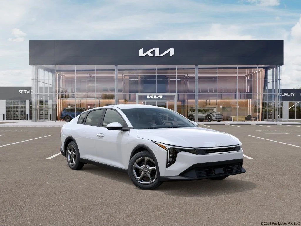 2026 Kia K4 LXS AT's photo