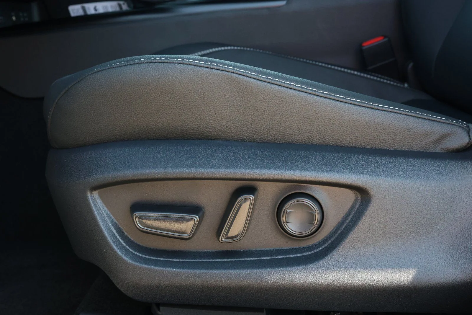 2026 Toyota Camry Nightshade - Photo 24