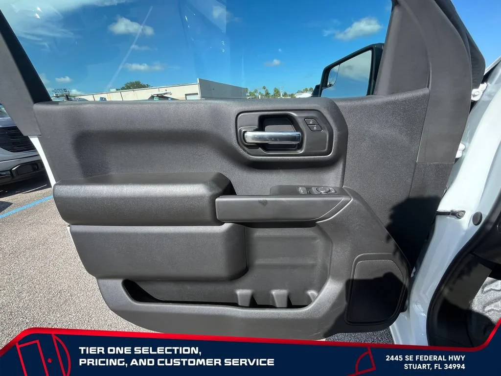 New 2026 Summit White GMC Pro image 16