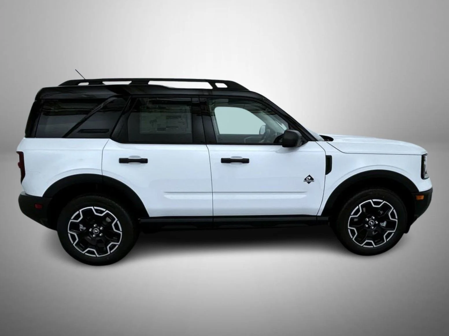 New 2026 White Ford Outer Banks image 4