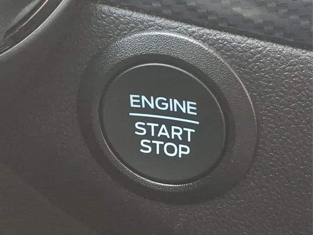 2025 Ford Escape ST-Line - Photo 22