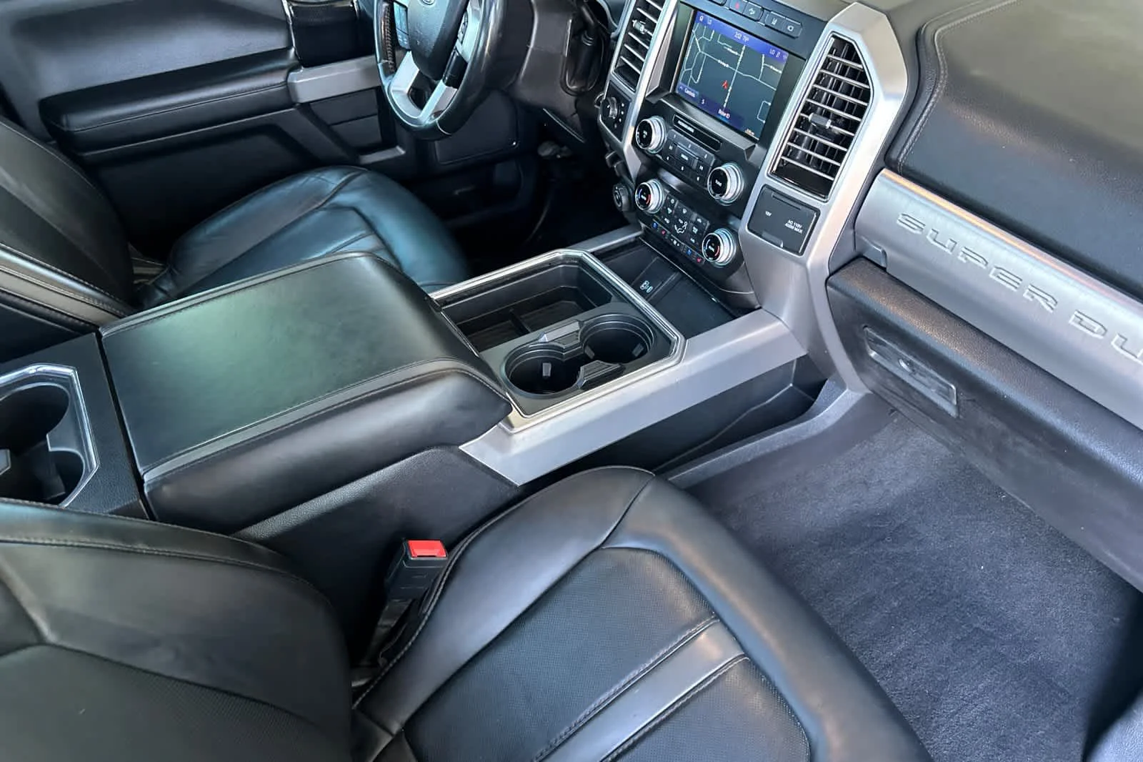 Used 2020 Agate Black Metallic Ford Platinum image 15
