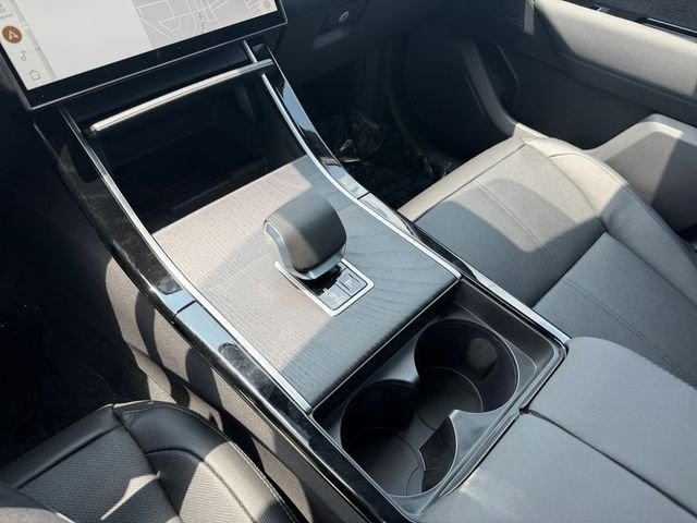 New 2026 Batumi Gold Land Rover S image 24