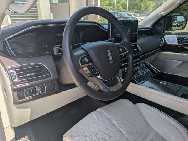 Used 2024 White Lincoln Black Label image 13