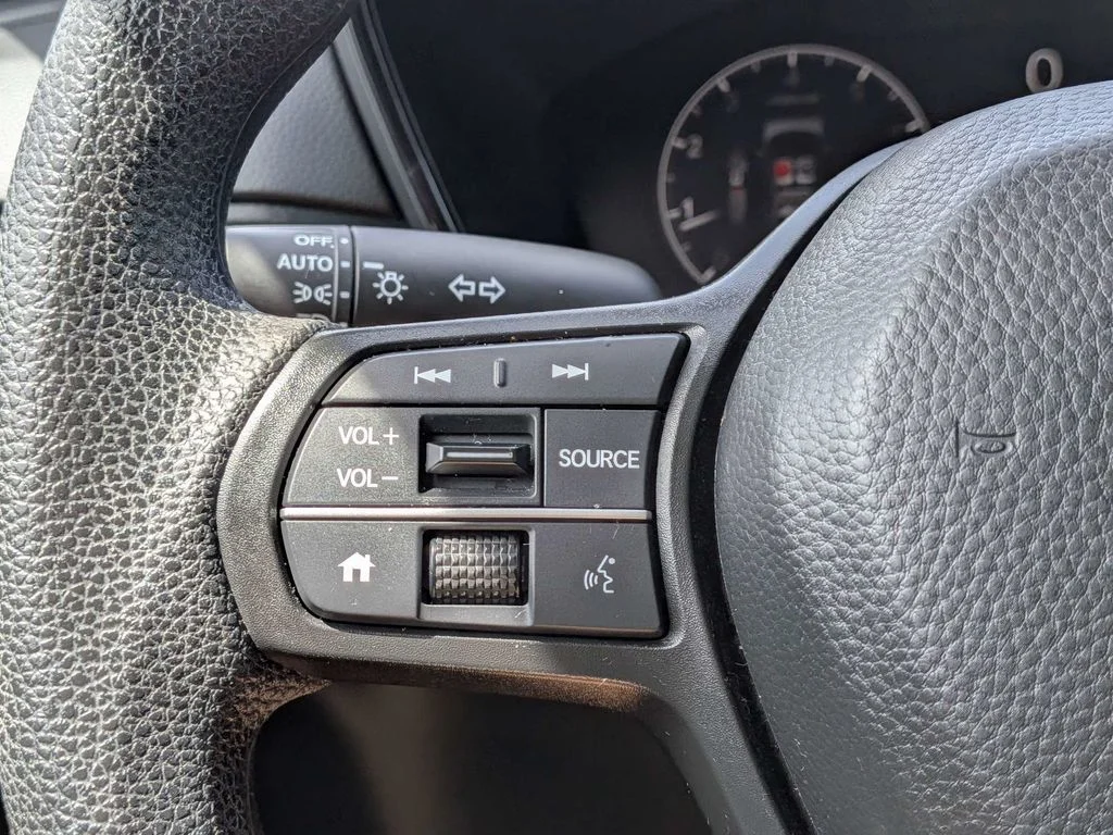 Used 2024  Honda EX image 22
