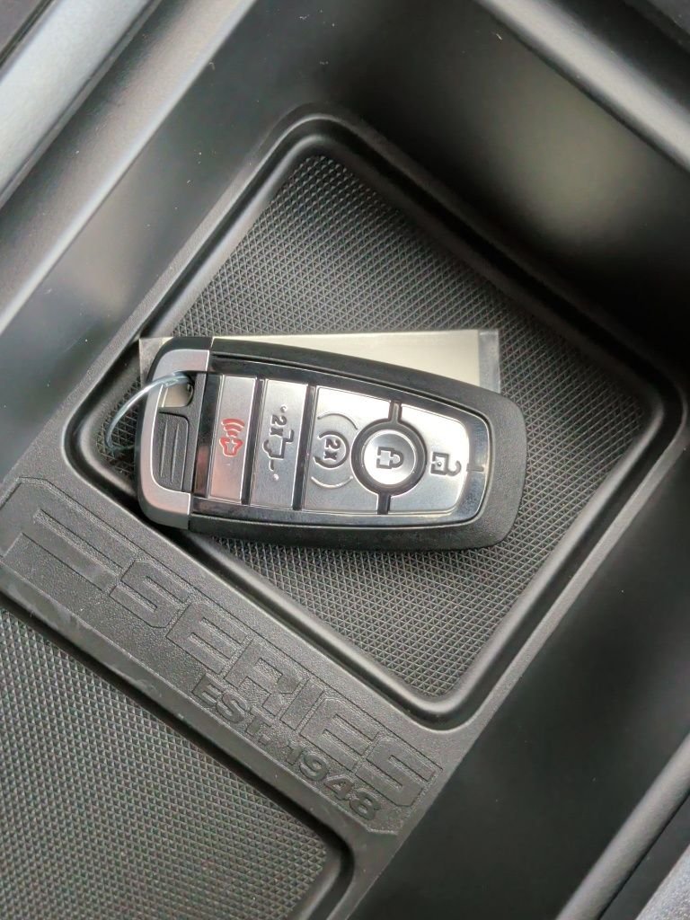 New 2026 Agate Black Metallic Ford F-250® Lariat® image 50