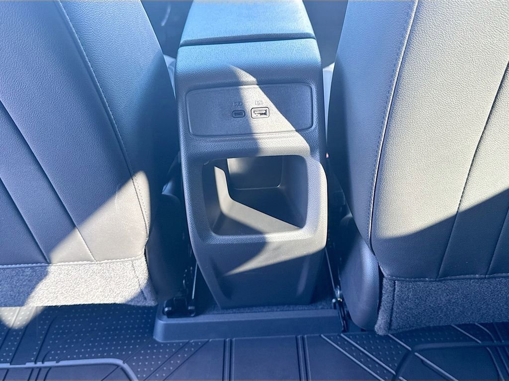 2026 Chevrolet Trax LT - Photo 25
