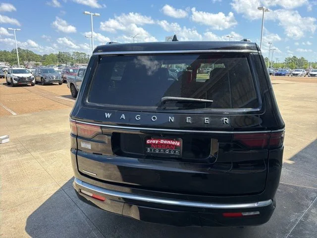 Used 2023 Black Jeep Base image 4