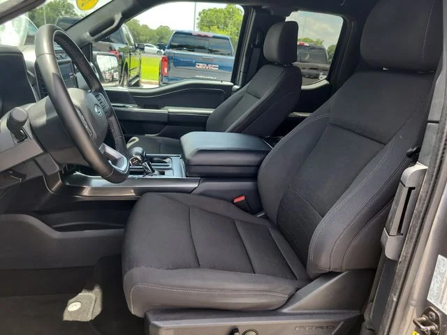 Used 2023 Gray Ford XLT image 19