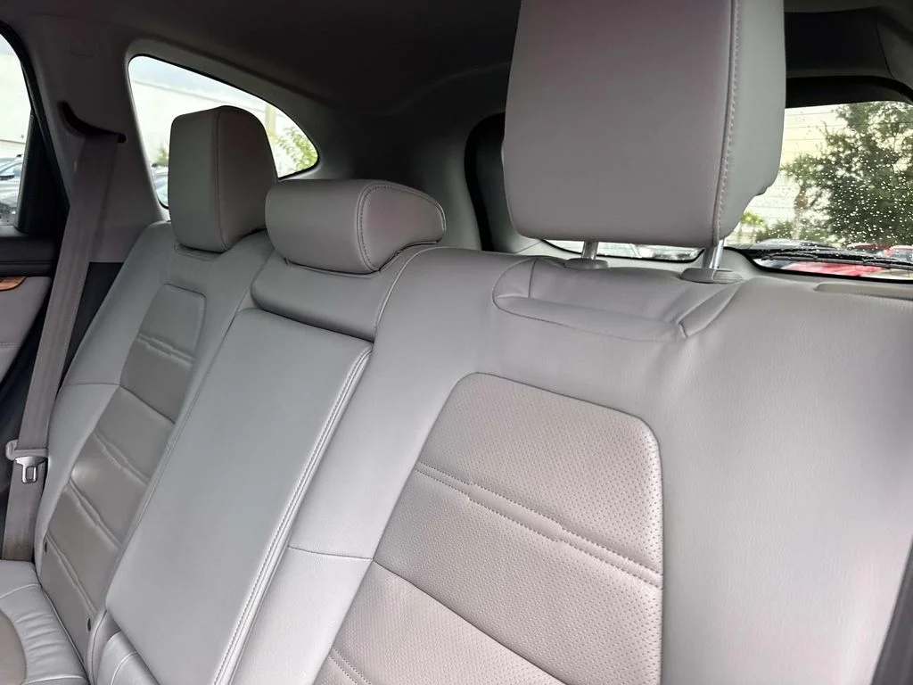 Used 2019  Honda EX-L image 14