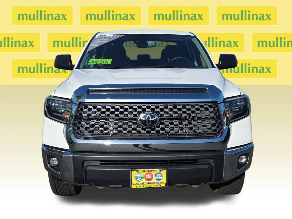 Used 2021 White Toyota SR5 image 15