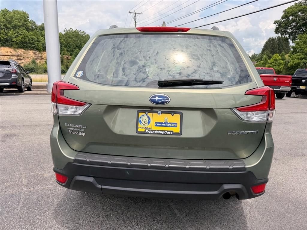Used 2019 Green Subaru Base image 11