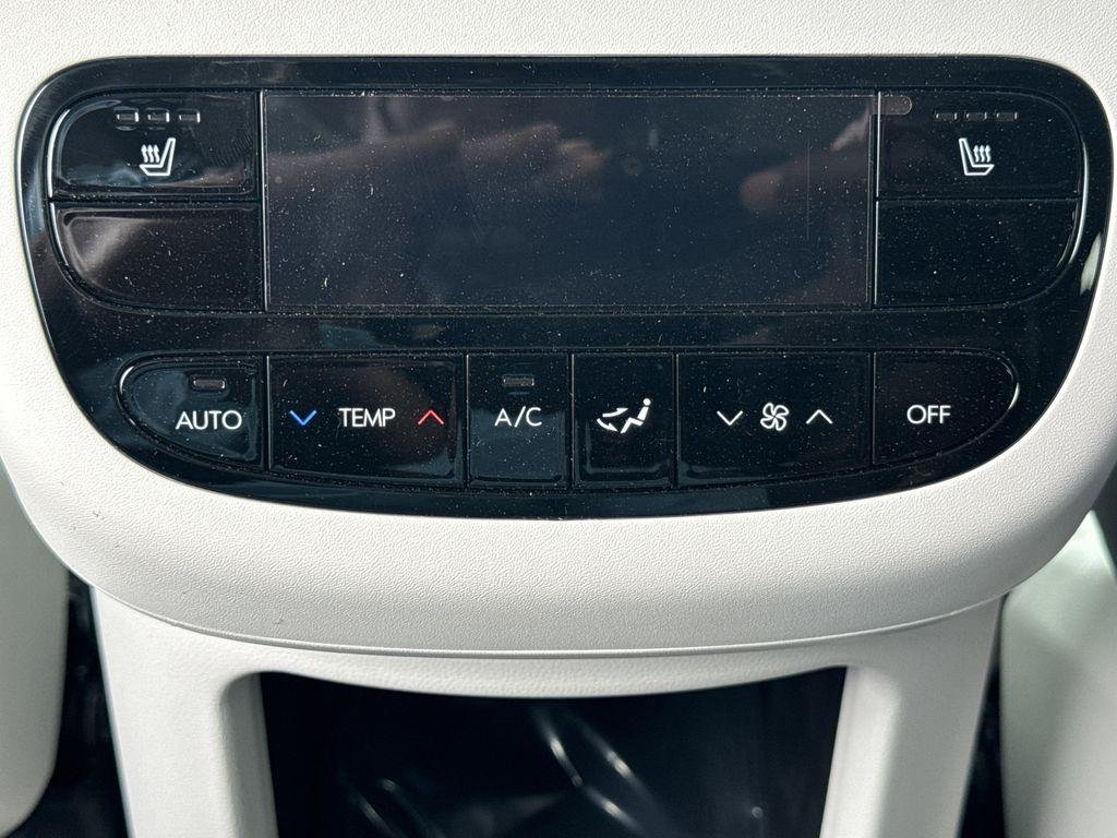 New 2026 Black Hyundai SEL image 21