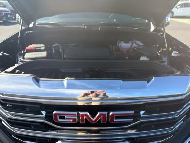 New 2026 Onyx Black GMC SLT image 26