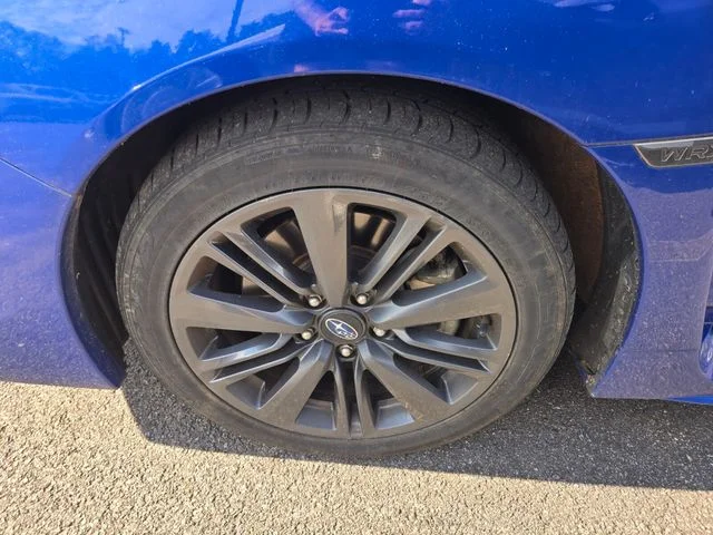 Used 2020 Blue Subaru Base image 4