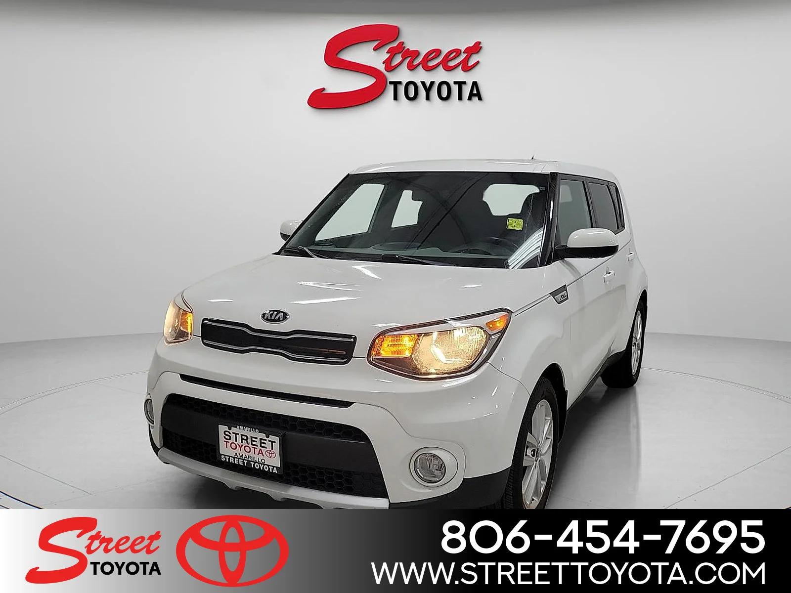 2017 Kia Soul 2.0L + 6 A/T's photo