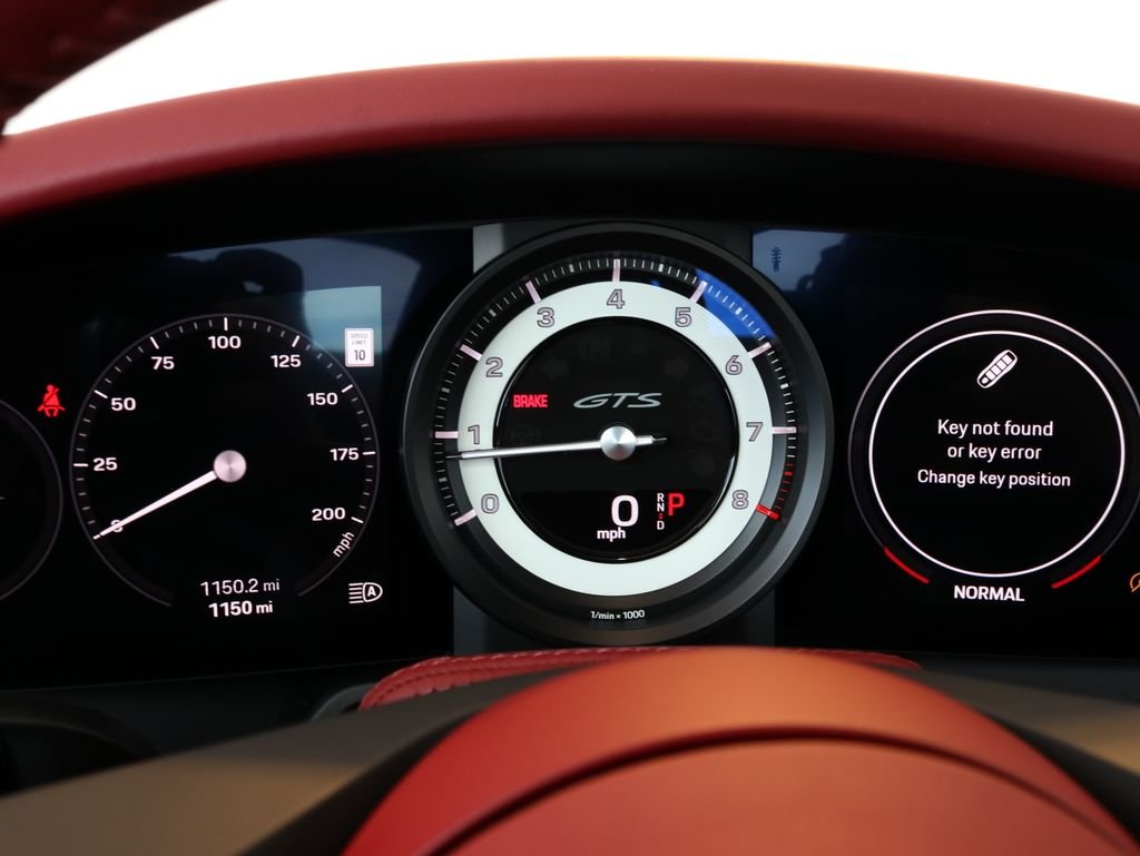Used 2024  Porsche Targa 4 GTS image 17