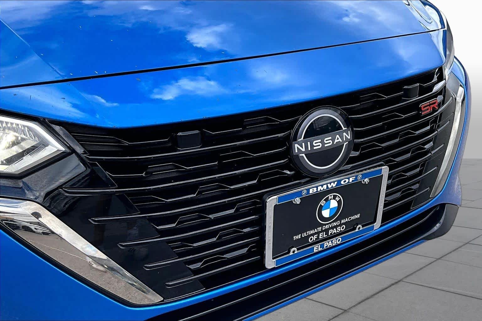 Used 2025 Electric Blue Metallic/Super Black Nissan SR image 29
