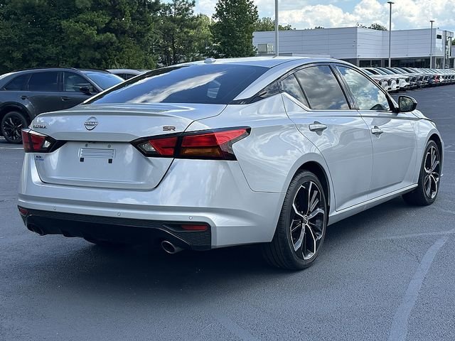 Used 2023 Silver Nissan 2.5 SR image 7