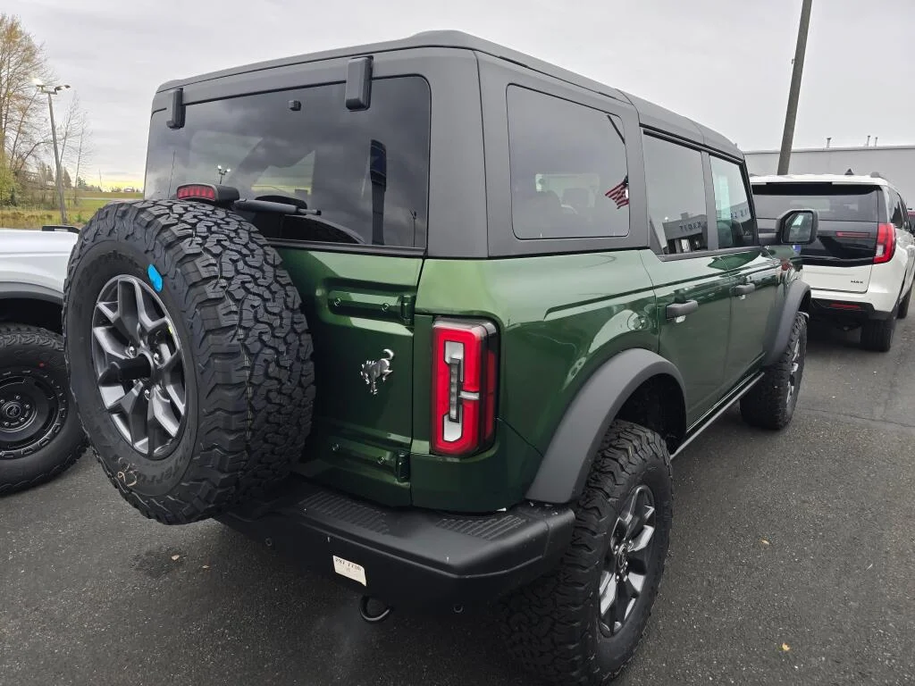 New 2025 Eruption Green Metallic Ford Badlands® image 5
