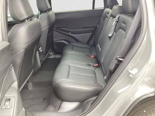New 2026 Gray Clearcoat Jeep LIMITED 4X4 image 14