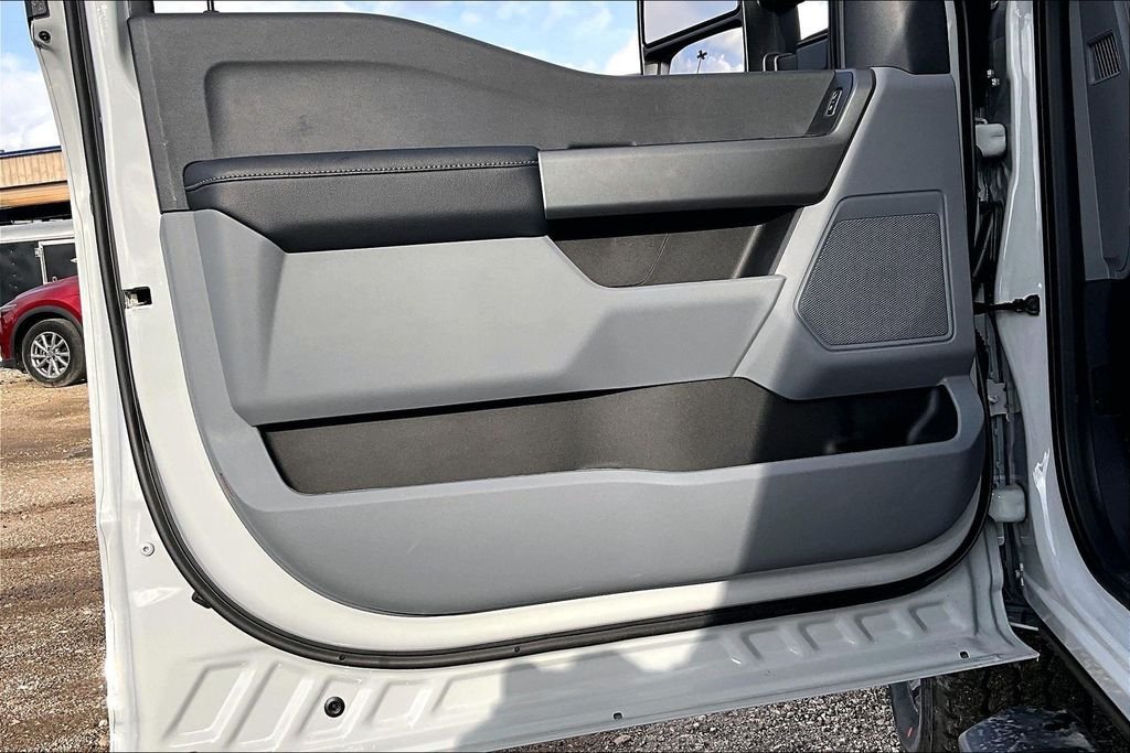 New 2026 Ford Super Duty F-250 XL 4D Crew Cab