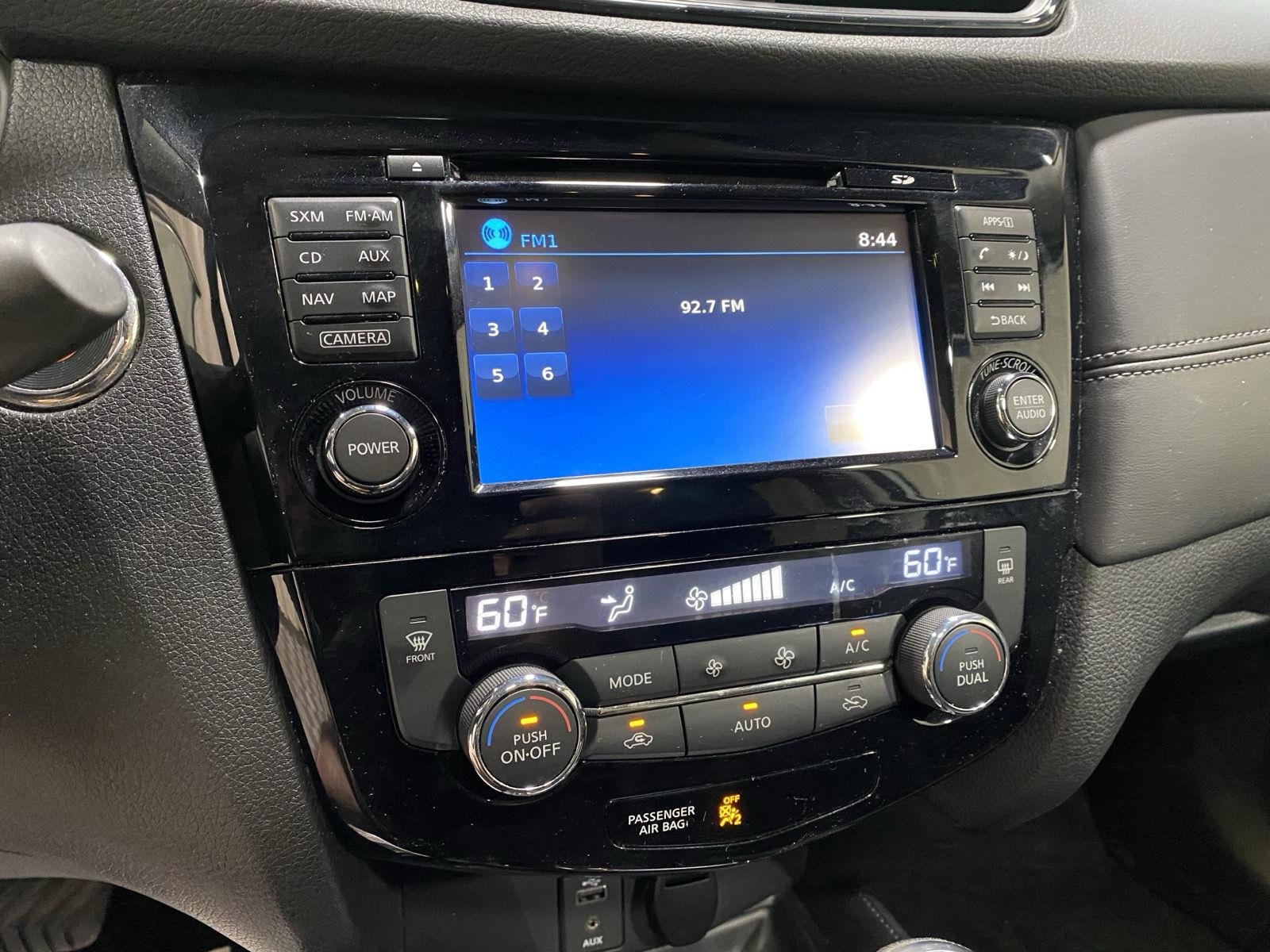 Used 2017 Pearl White Nissan SL image 26