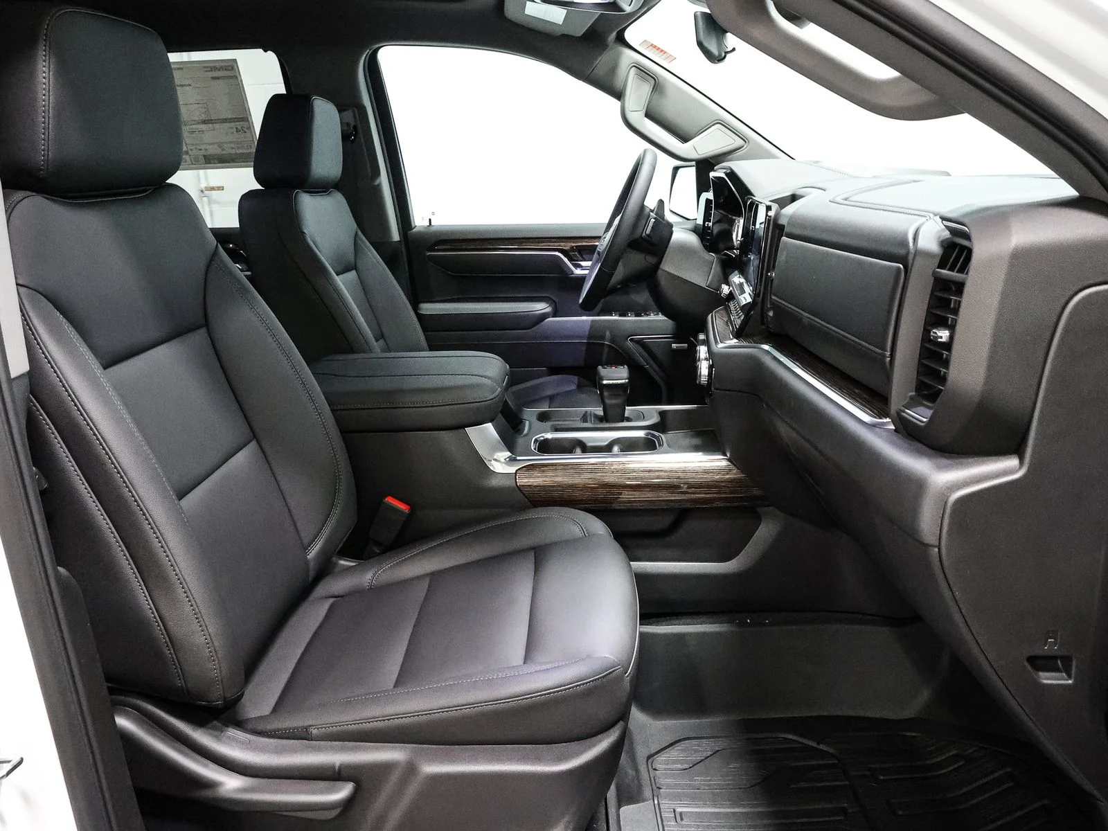 New 2026 White GMC Elevation image 23