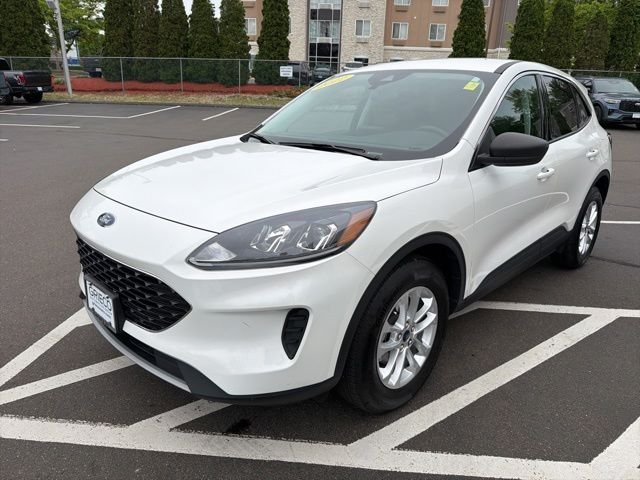 Used 2022 White Ford SE image 3